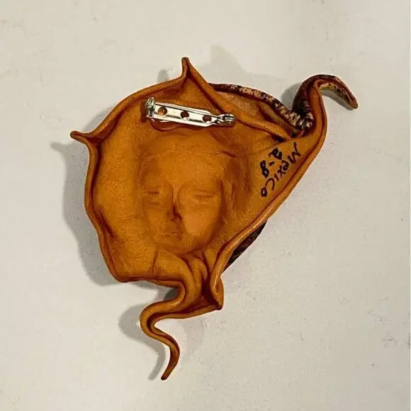 VTG Art to Wear Brooch Mexican Hand tooled Soft Leather Profile,Face, Pin,Ethnic - Picture 6 of 7
